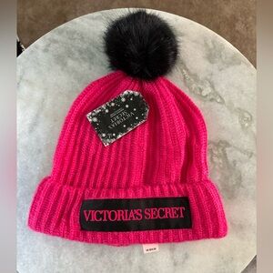Hot pink Victoria’s Secret winter hat and scarf